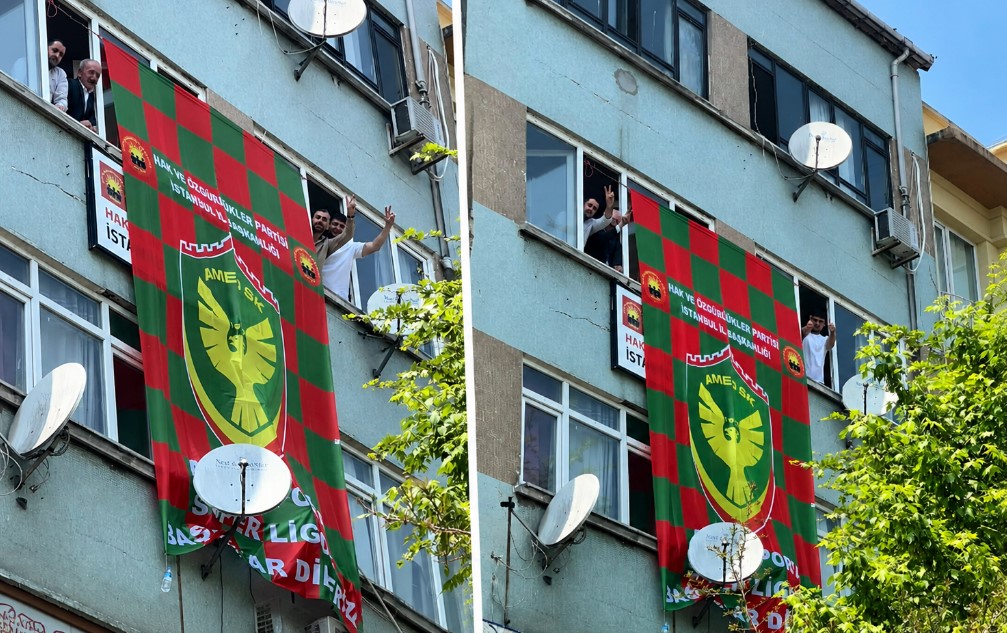 İl Başkanlık Binasına AmedSpor Bayrağı